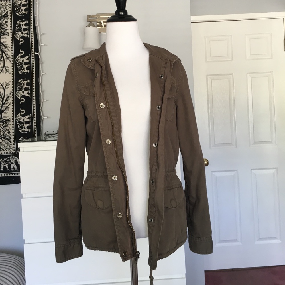 Hinge army green jacket
